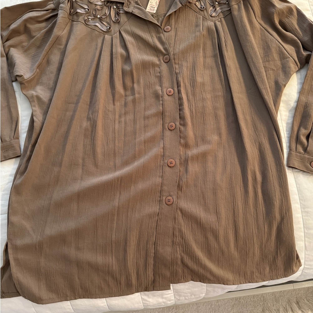 Adolfo Brown Button-Down Women's Shirt
